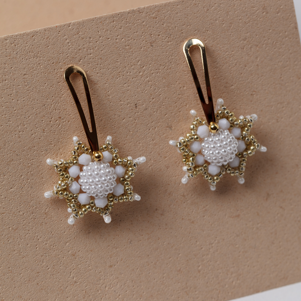 Aretes largos de novia LLUVIA DE ESTRELLAS blanco y oro